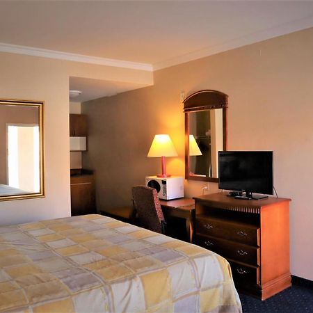 Starlight Inn & Suites Motel 29 Palms Joshua Tree National Park Туентинайн Палмс Екстериор снимка