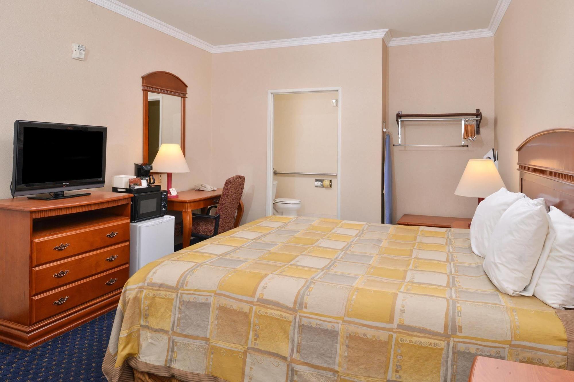 Starlight Inn & Suites Motel 29 Palms Joshua Tree National Park Туентинайн Палмс Екстериор снимка